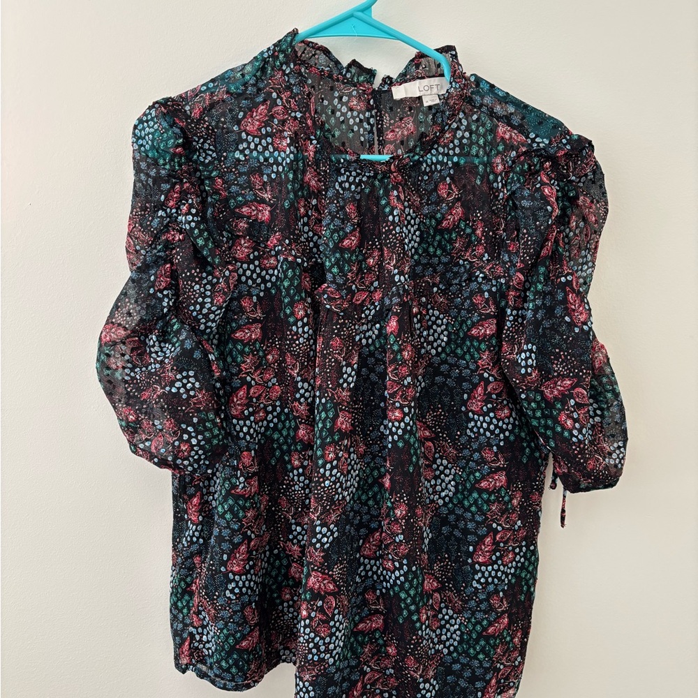LOFT Women's Floral Blouse - Black and Red